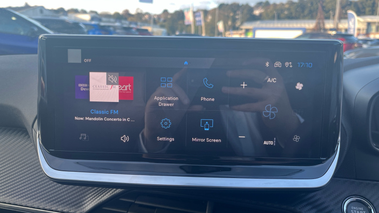 Peugeot 208 1.2 PureTech 100 Allure 5dr Petrol Hatchback